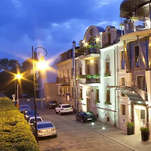 Blue Swan Hotel apartamentowy